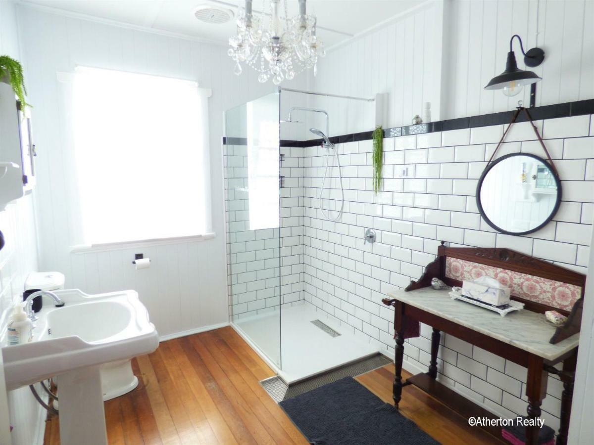 Victoria House Villa Атертън Екстериор снимка